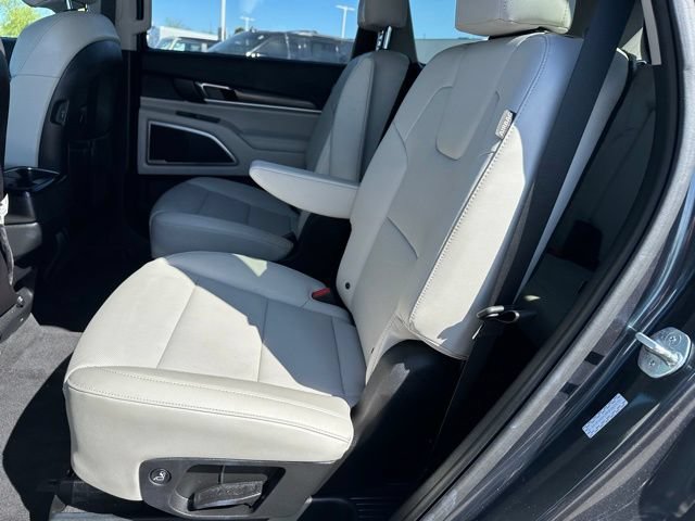 Used 2023 Kia Telluride S w/ S Sunroof Package AWD/4WD image 14