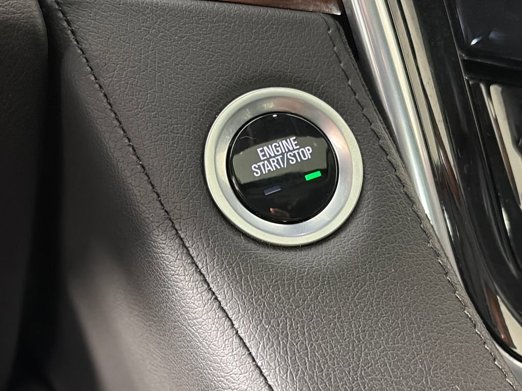 Used 2019 Cadillac Escalade Luxury AWD/4WD image 23