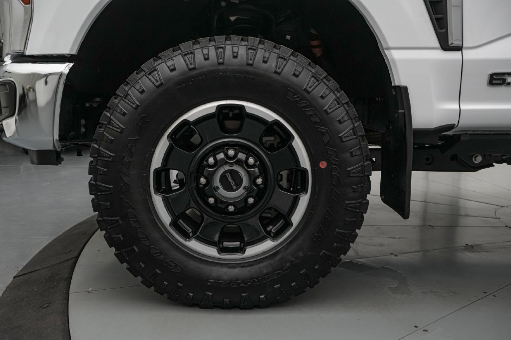 Certified 2026 Ford F250 XLT w/ Tremor Off-Road Package AWD/4WD image 11