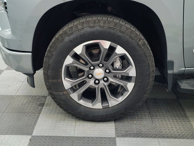 Used 2026 Chevrolet Silverado 1500 High Country AWD/4WD image 18