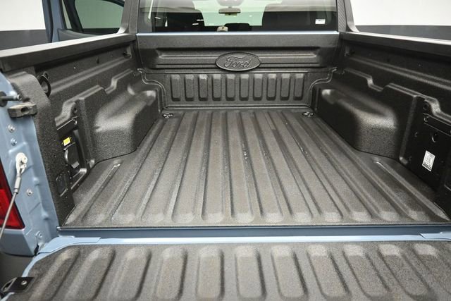 Certified 2025 Ford Maverick XLT w/ XLT Luxury Package AWD/4WD image 24