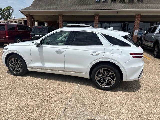 Used 2024 Genesis GV70 2.5T w/ Advanced Package AWD/4WD image 3