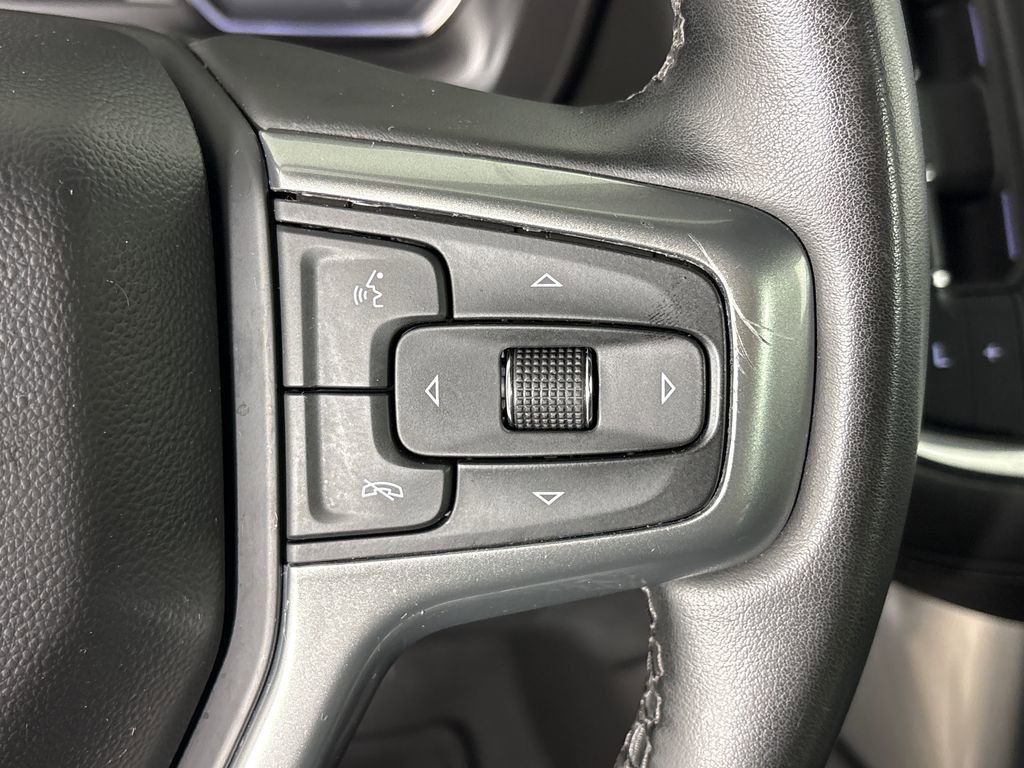 Used 2023 Chevrolet Suburban LS AWD/4WD image 23