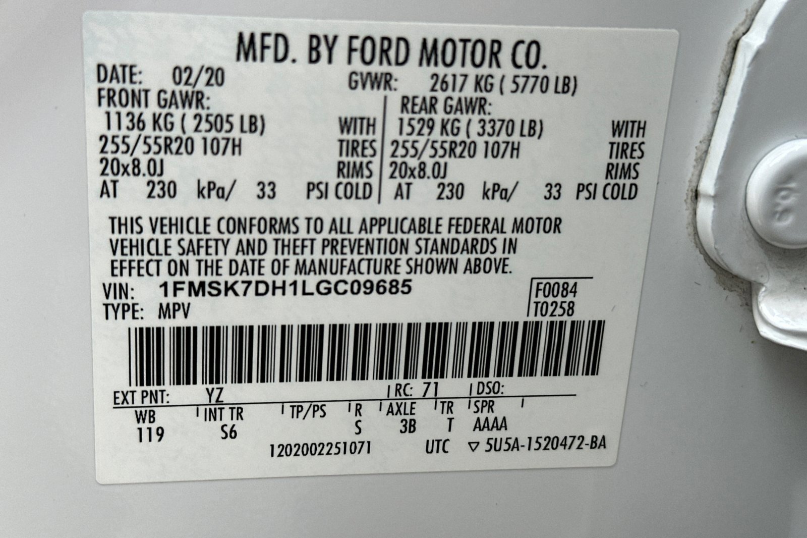 Certified 2020 Ford Explorer XLT w/ Equipment Group 202A image 29