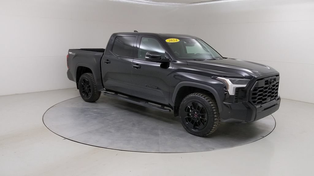 Used 2024 Toyota Tundra Limited w/ TRD Off-Road Package AWD/4WD image 11