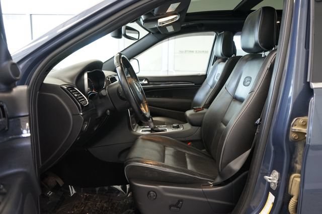 Used 2020 Jeep Grand Cherokee Overland AWD/4WD image 21