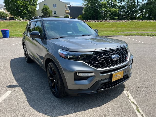 Certified 2023 Ford Explorer ST w/ Equipment Group 401A AWD/4WD image 2