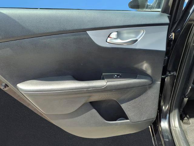 Used 2024 Kia Forte LXS FWD image 16