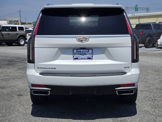 Used 2021 Cadillac Escalade Premium Luxury RWD image 6