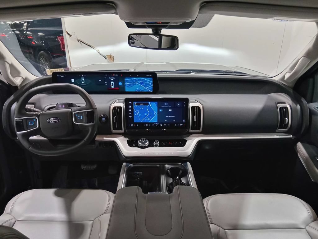 Certified 2025 Ford Expedition Max Active AWD/4WD image 16