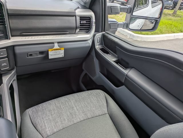 Certified 2026 Ford F250 XLT w/ XLT Premium Package AWD/4WD image 17