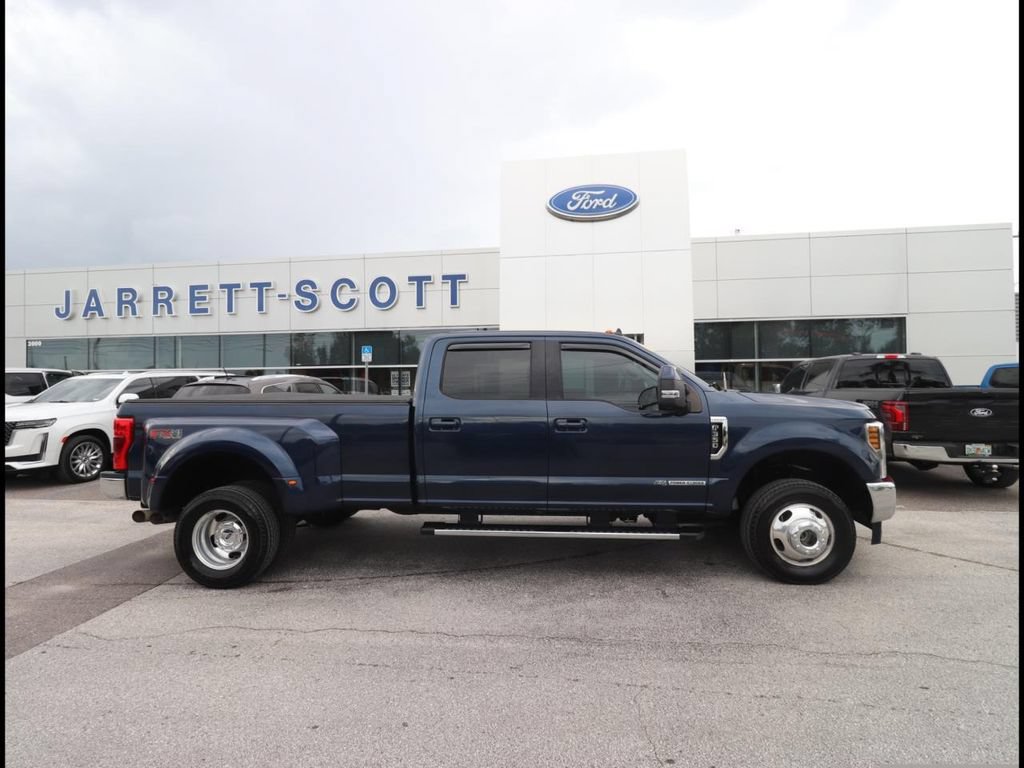 Certified 2019 Ford F350 Lariat w/ Lariat Ultimate Package AWD/4WD image 18