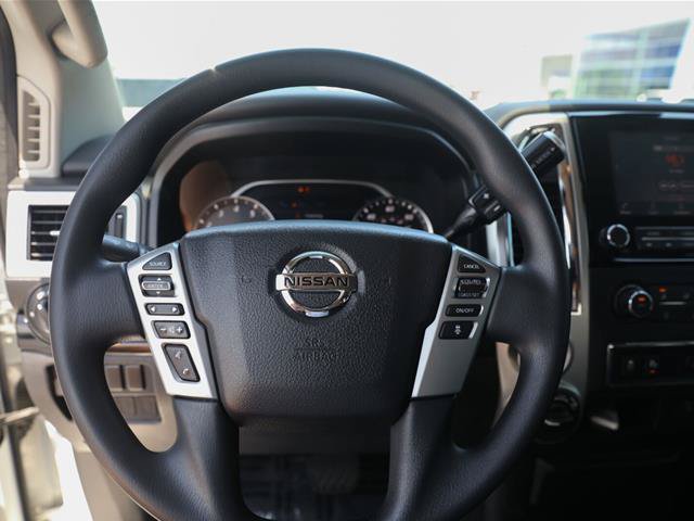 Used 2021 Nissan Titan SV AWD/4WD image 34