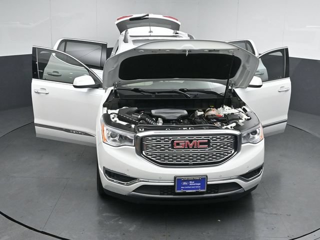 Used 2019 GMC Acadia Denali w/ Technology Package FWD image 55
