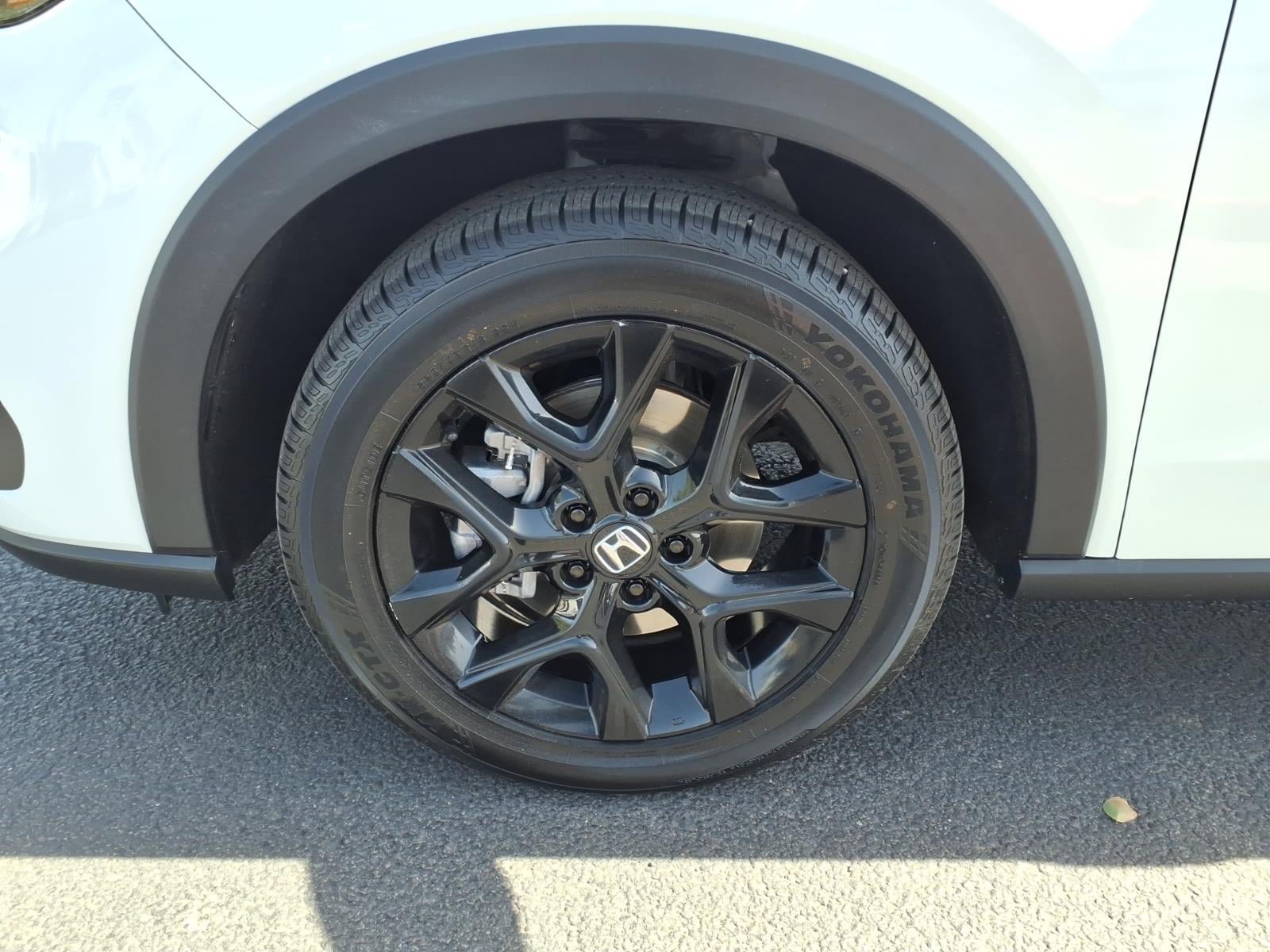 Used 2023 Honda HR-V Sport image 9