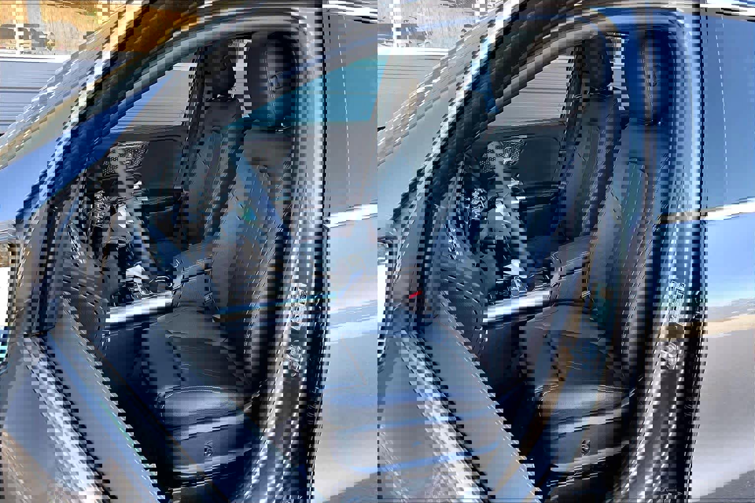 Used 2025 Mercedes-Benz GLA 250 image 11