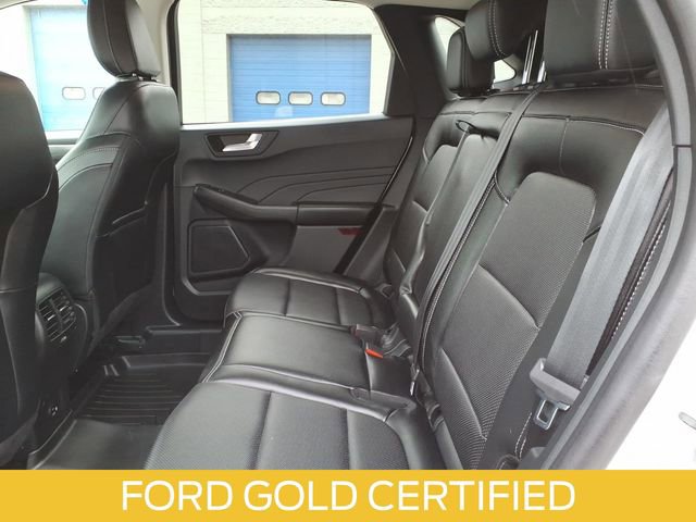 Certified 2022 Ford Escape Titanium AWD/4WD image 12