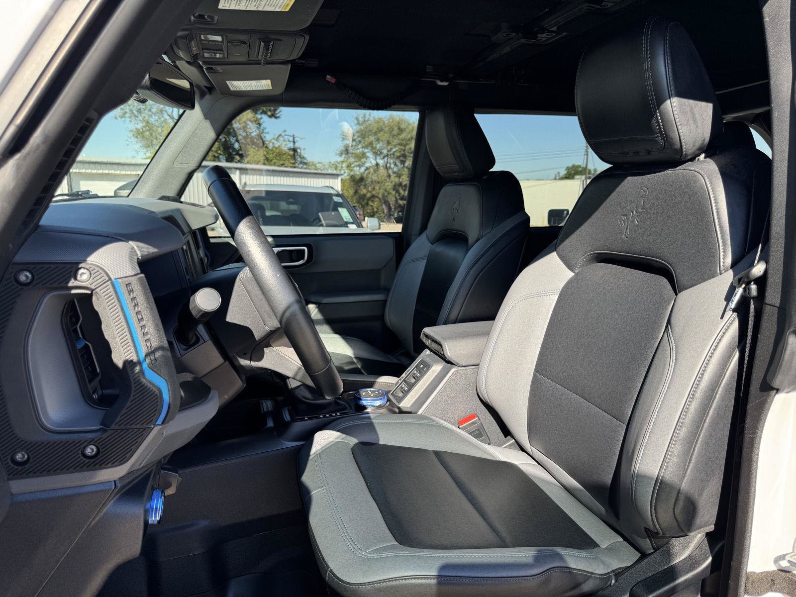 Certified 2023 Ford Bronco Black Diamond w/ Sasquatch Package AWD/4WD image 20