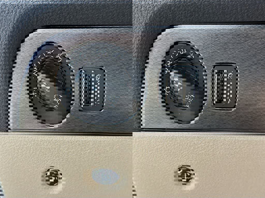 Used 2019 Dodge Durango Citadel w/ Technology Group image 27