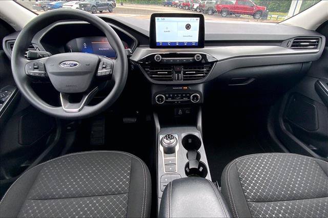 Certified 2025 Ford Escape Active FWD image 15