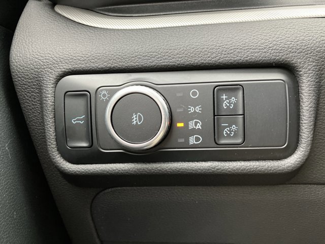 Certified 2023 Ford Explorer XLT w/ Equipment Group 202A image 18