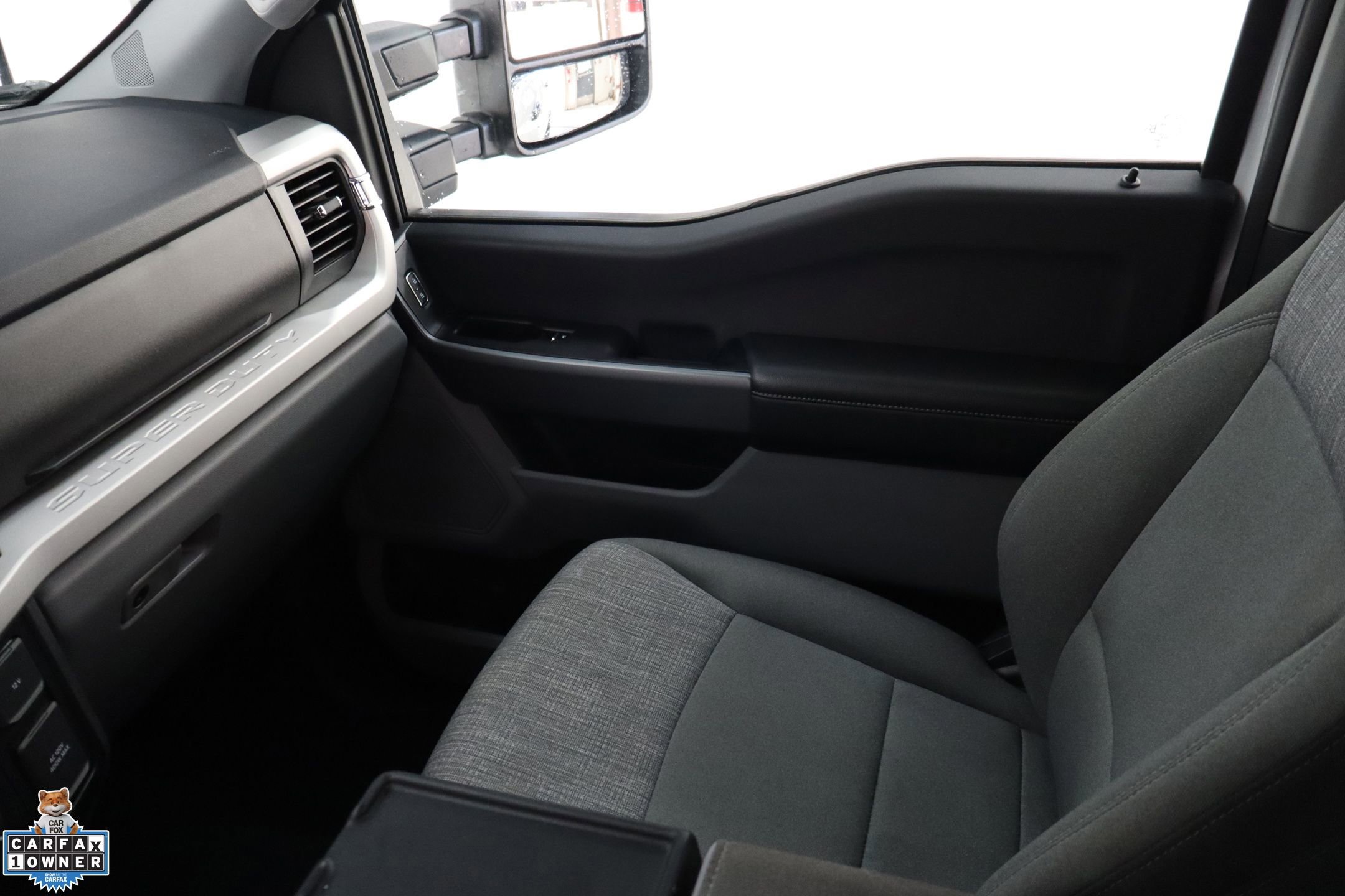 Certified 2025 Ford F250 XLT image 23