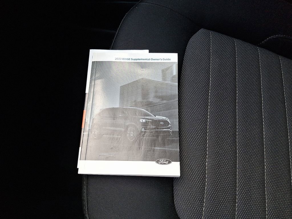Certified 2022 Ford Edge SE image 26