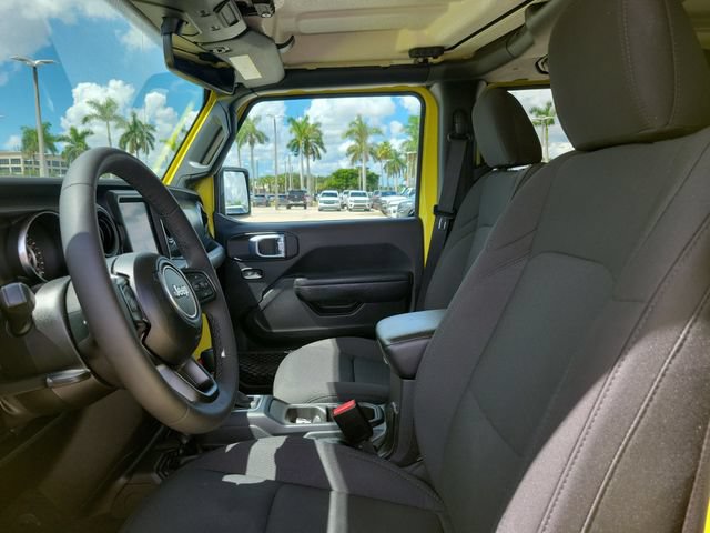 Used 2023 Jeep Gladiator Sport AWD/4WD image 25