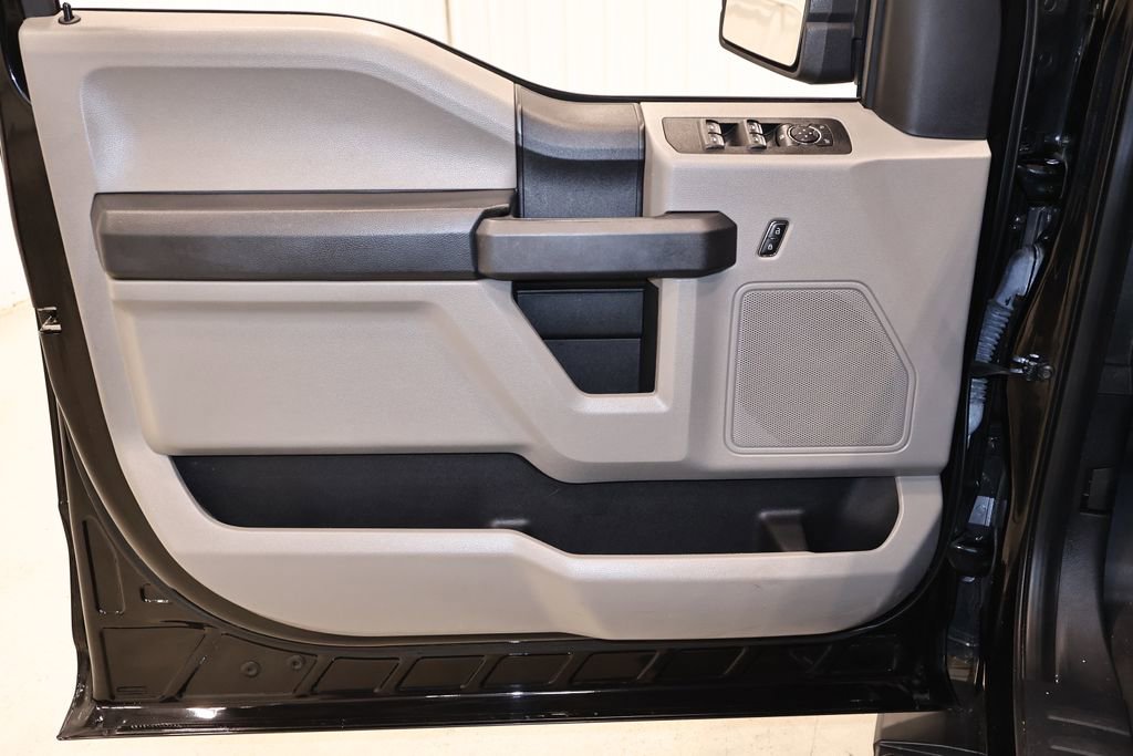 Certified 2019 Ford F150 XL w/ Equipment Group 101A Mid AWD/4WD image 8