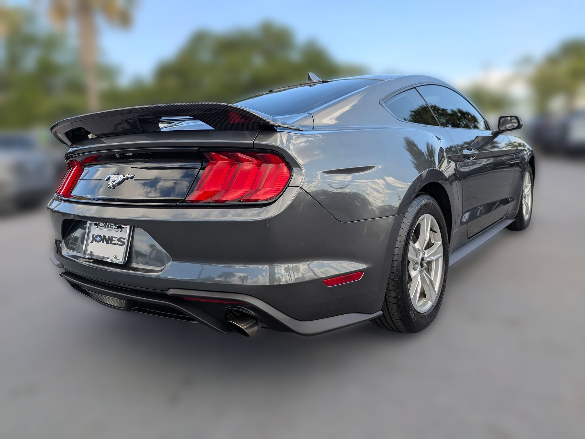Certified 2020 Ford Mustang Coupe RWD image 5