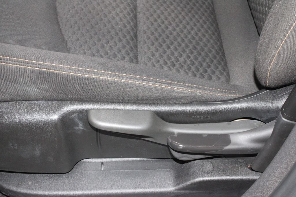 Used 2020 GMC Terrain SLE w/ Elevation Edition FWD image 26