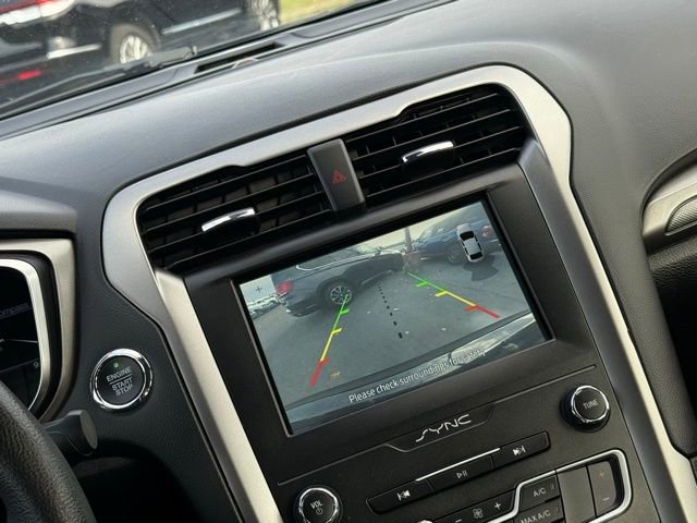 Certified 2020 Ford Fusion SE image 16