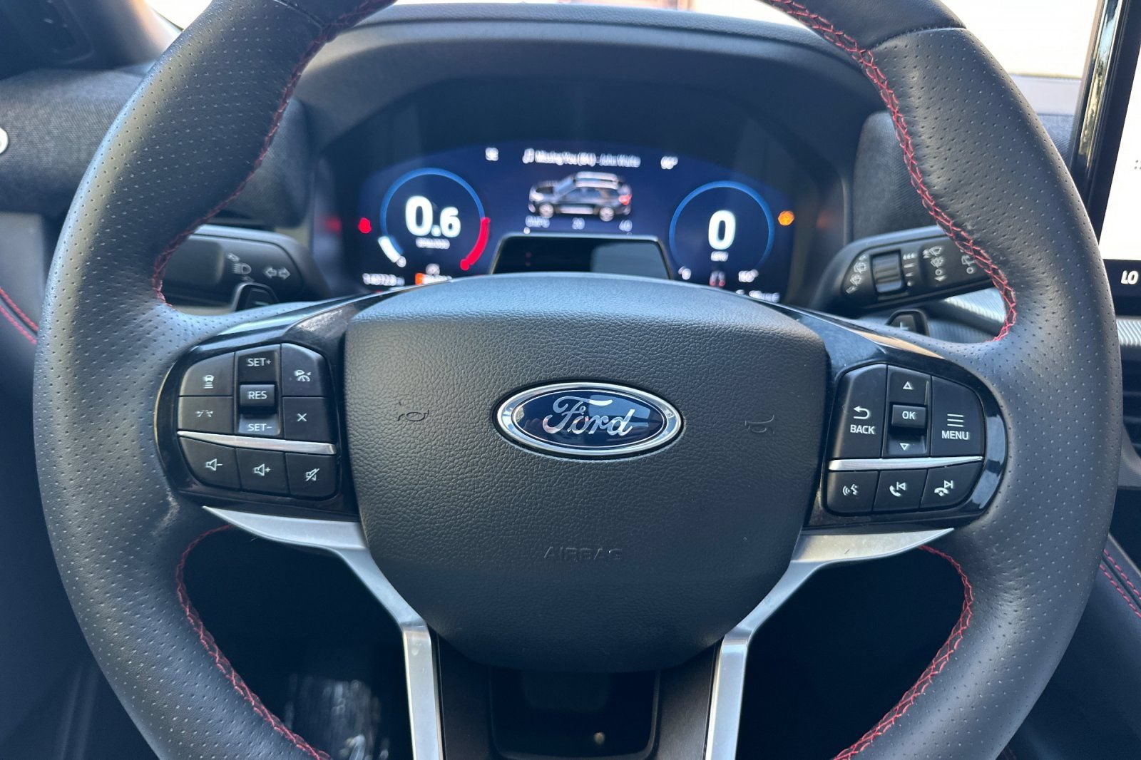 Certified 2025 Ford Explorer ST AWD/4WD image 37
