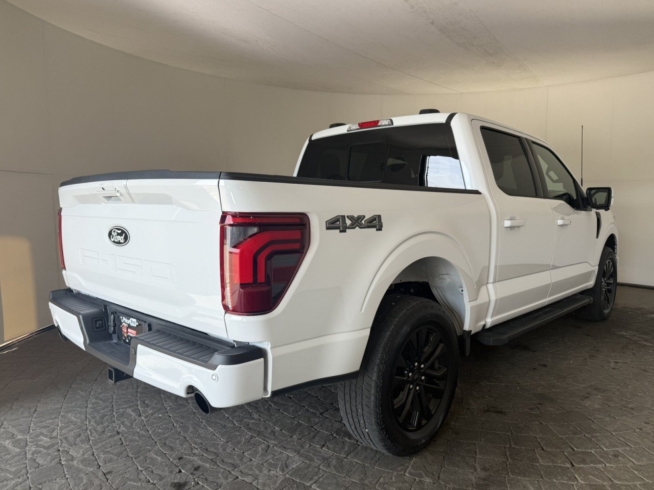Certified 2025 Ford F150 Lariat AWD/4WD image 9
