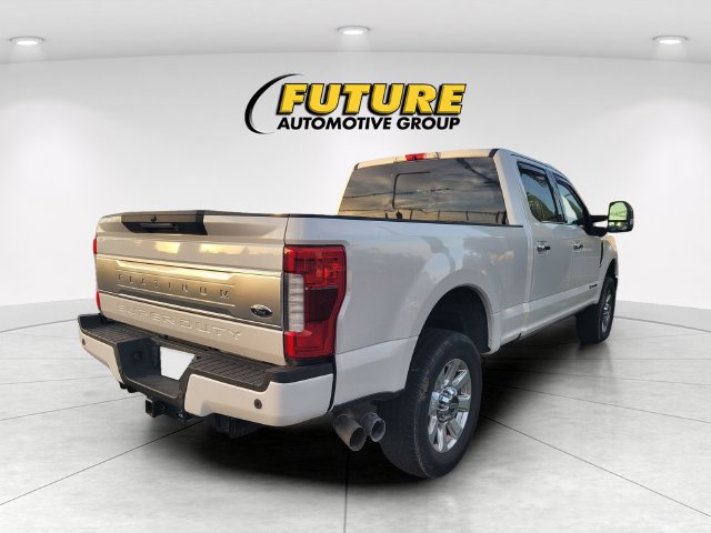 Certified 2019 Ford F250 Platinum w/ Platinum Ultimate Package AWD/4WD image 3