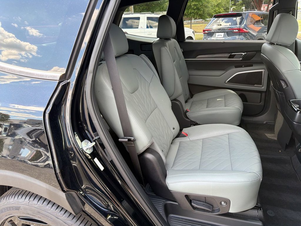 Used 2023 Kia Telluride EX X-Line AWD/4WD image 30