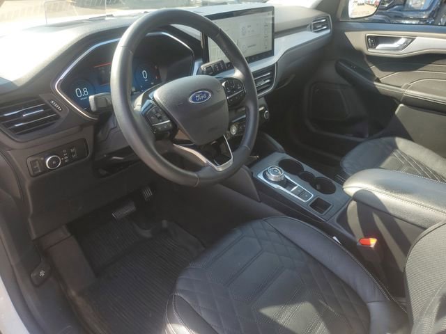 Certified 2023 Ford Escape Platinum w/ Premium Technology Package AWD/4WD image 10