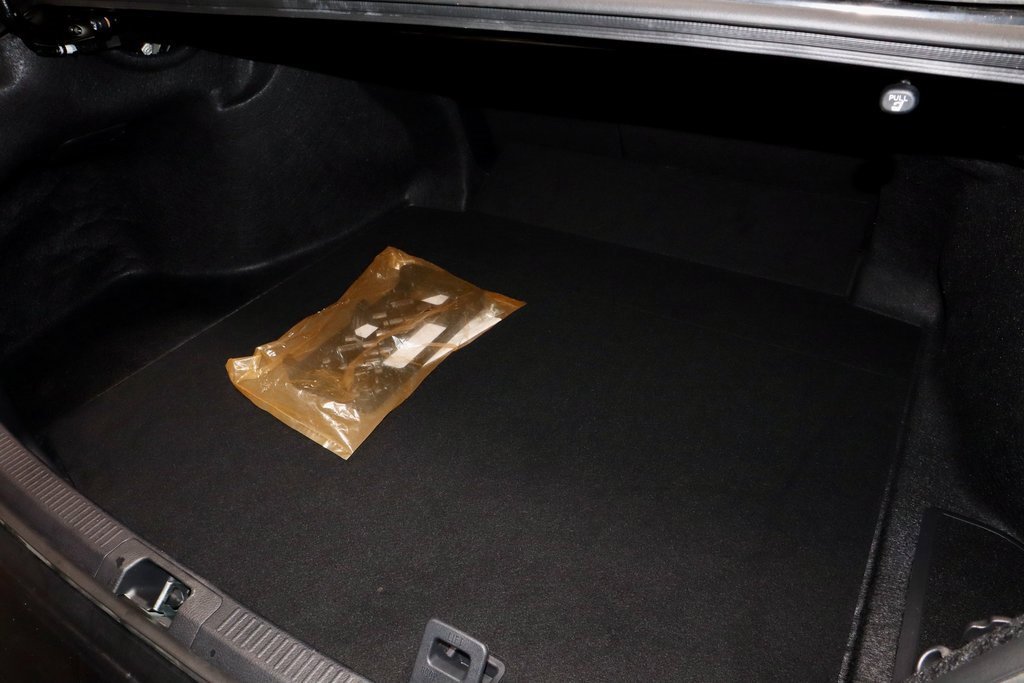 Used 2025 Toyota Camry SE image 12