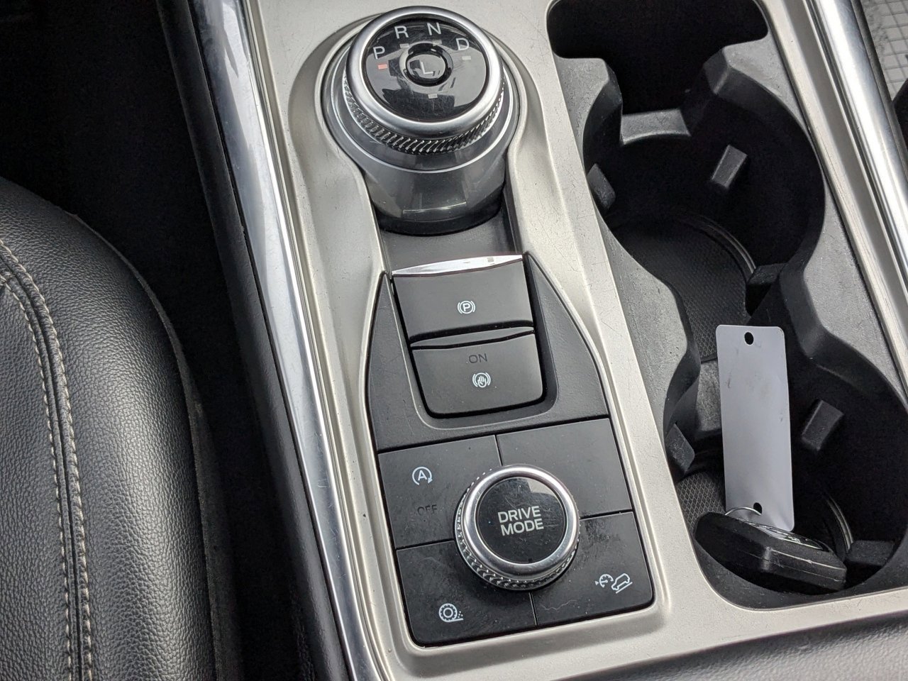 Certified 2021 Ford Explorer Limited w/ Equipment Group 301A image 23