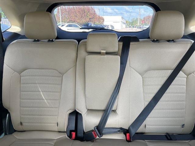 Certified 2020 Ford Edge SE FWD image 13