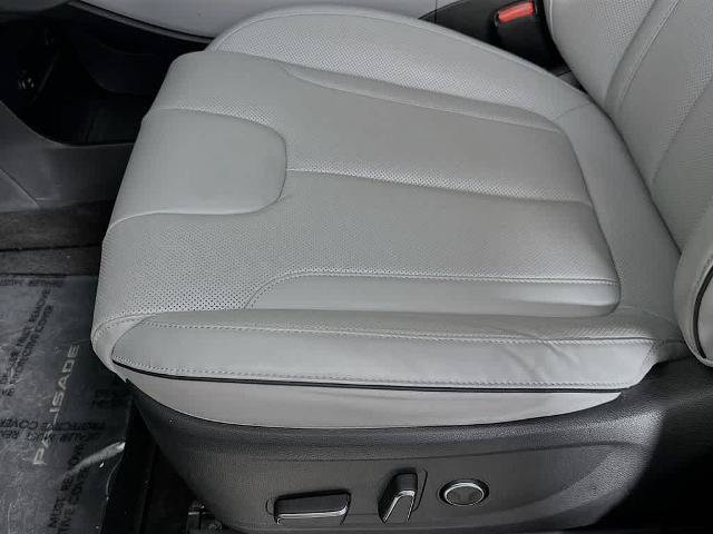 Used 2023 Hyundai Palisade SEL w/ Cargo Package FWD image 30