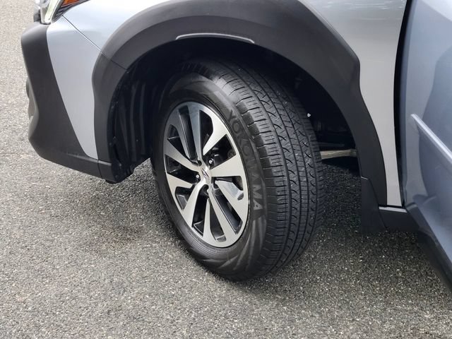 Used 2024 Subaru Outback Premium AWD/4WD image 33
