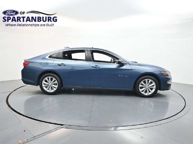 Used 2025 Chevrolet Malibu LT FWD image 8