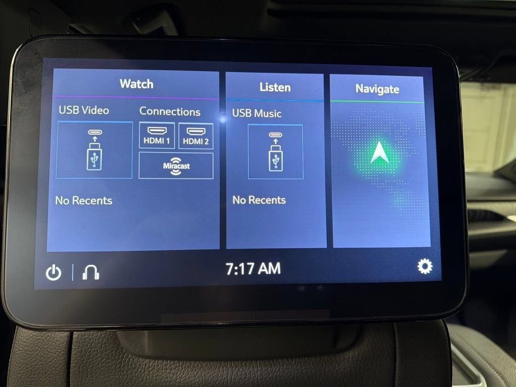 Used 2021 GMC Yukon Denali w/ Denali Premium Package AWD/4WD image 34
