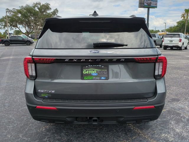Certified 2026 Ford Explorer Active RWD image 6