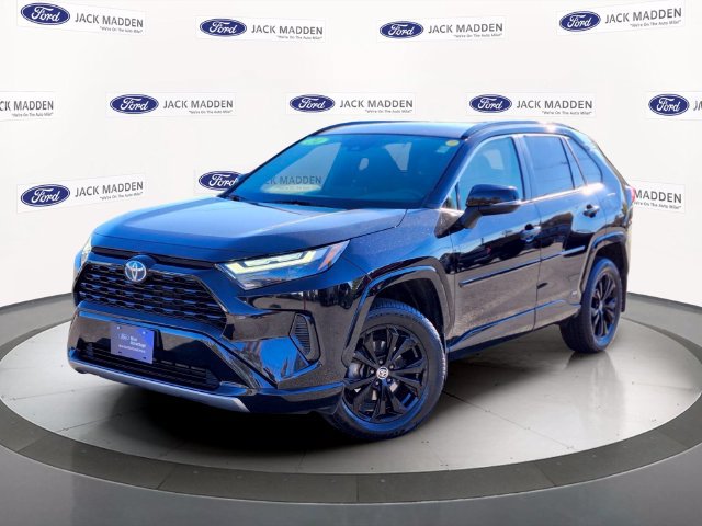 Used 2024 Toyota RAV4 SE w/ Convenience Package