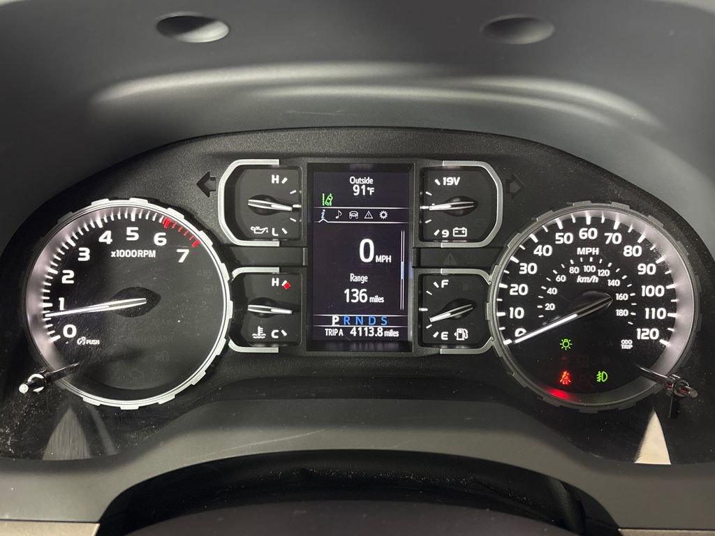 Used 2019 Toyota Tundra SR5 w/ SR5 Upgrade Package RWD image 19