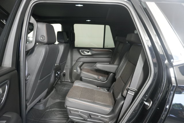 Used 2024 Chevrolet Tahoe High Country AWD/4WD image 34