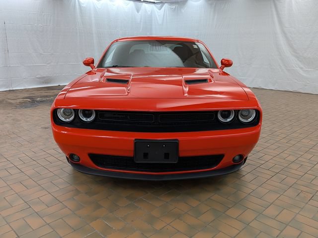 Used 2022 Dodge Challenger SXT w/ Blacktop Package RWD image 2