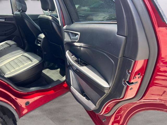 Certified 2019 Ford Edge SEL w/ Equipment Group 201A FWD image 17